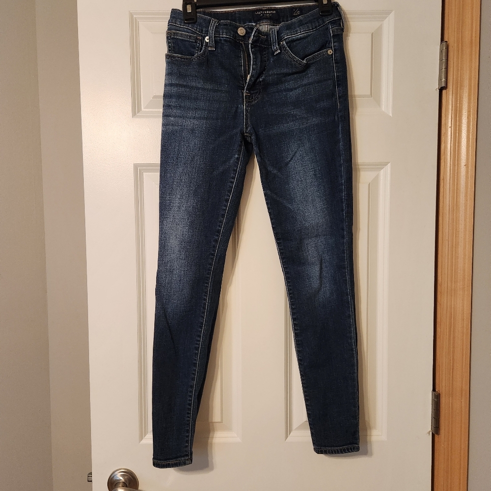 Lucky Jeans